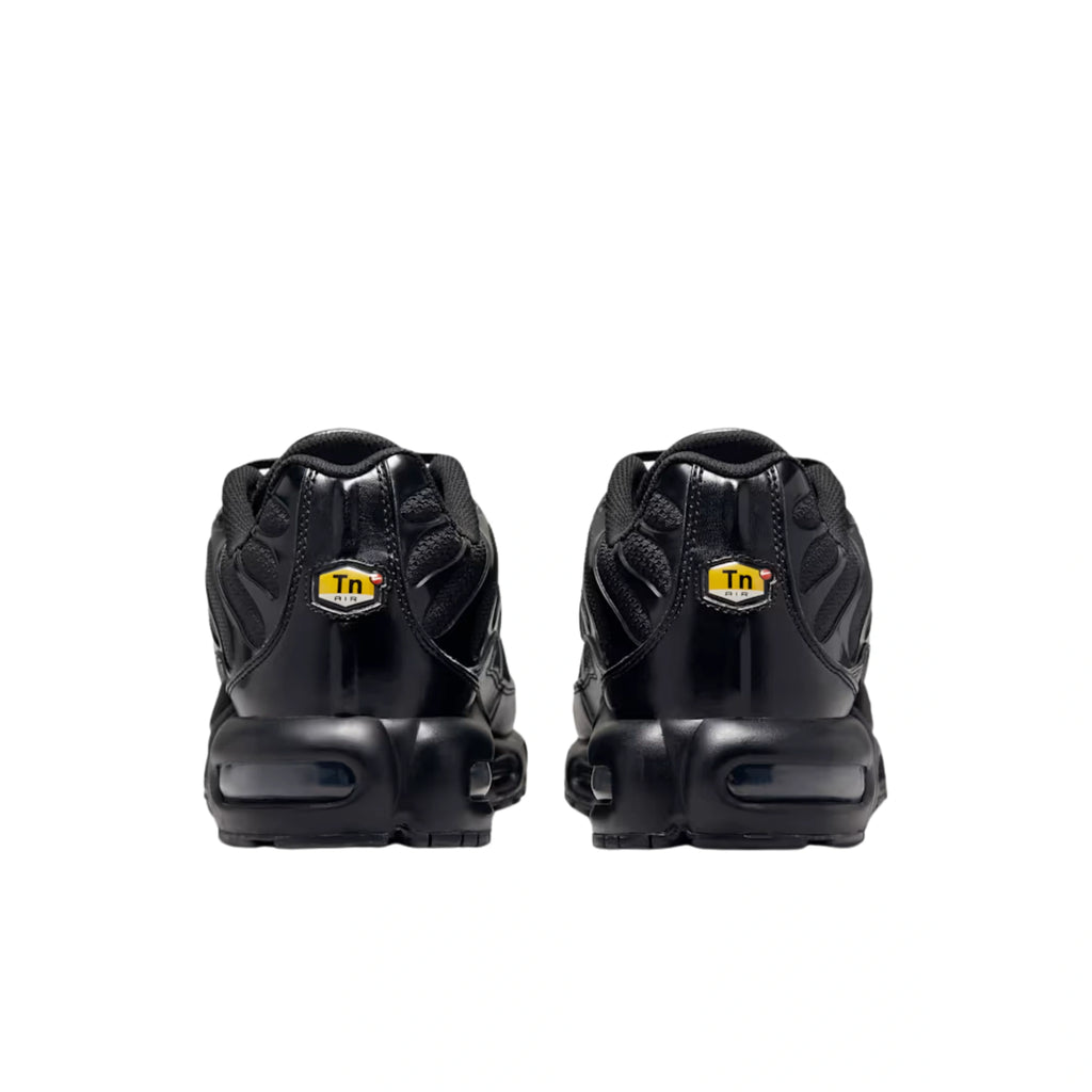 AIR MAX PLUS BLACK